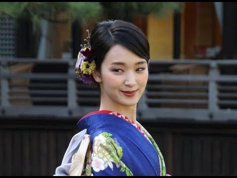 ✅  剛力彩芽「前よりきれいに」「こんなに可愛かったっけ」　SNSで話題、プライベート充実も背景に？