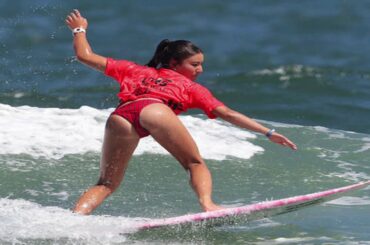 [過激画像注意]女子高生サーファー松田詩野さんのニュース記事が毎回エロ写真で絶対カメラマン狙ってるよな[masa46494]