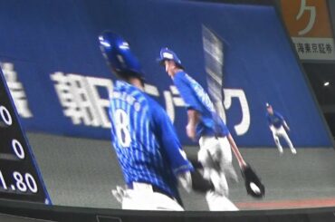 10/22 大野雄大投手の背面キャッチ