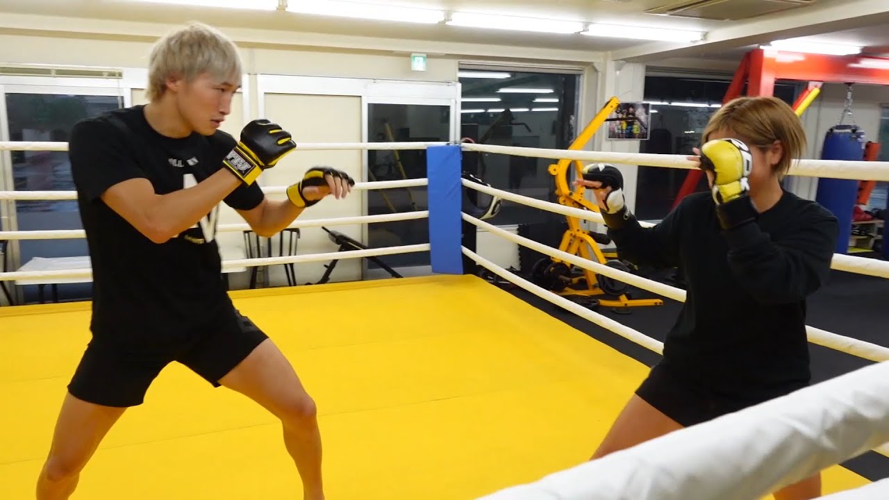 【女だろうが容赦ない】浅倉カンナとガチでスパーリング 【女だろうが容赦ない】浅倉カンナとガチでスパーリング