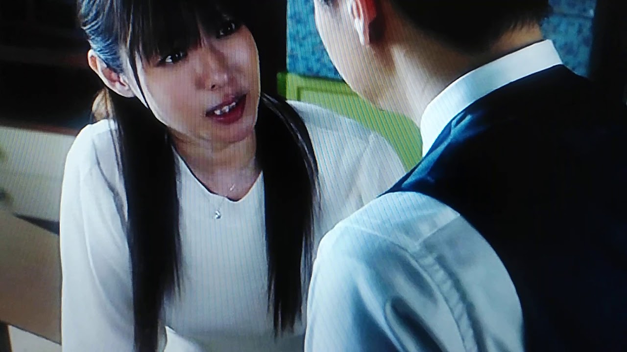 【深田恭子】胸が強調！白いセーターが素敵！