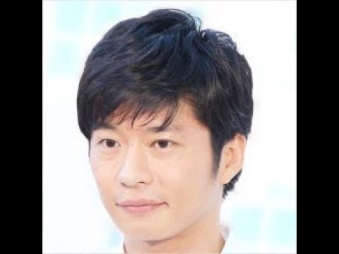 ✅  「先生を消す方程式。」で主演の田中圭が笑顔で床をべロリ　「床がおいしいです」｜ニフティニュース