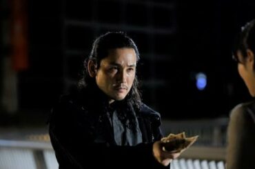 ✅  テレビ朝日系で放送中の木曜ドラマ『七人の秘書』（毎週木曜後9：00～9：54）。きょう5日放送の第3話では、シム・ウンギョン演じるパク・サランの秘められた過去が描かれる。なぜラーメン店店主・萬敬