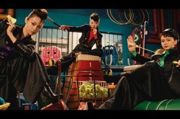 深キョンがリーゼント、ＵＱ三姉妹が“三兄弟”に！？（CM UQモバイル／深田恭子 多部未華子 永野芽郁）
