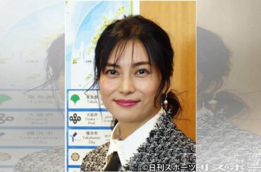 bd0f83693f974a8cbd753d1249a1906柴咲コウお尻振ったり…35歳の少女監督明かす一面0 join