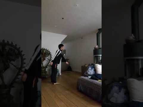 ⛸️ソーシャルディスダンス 羽生結弦 風 ルッツ 挑戦 🌱 ⛸️ソーシャルディスダンス 羽生結弦 風 ルッツ 挑戦 🌱