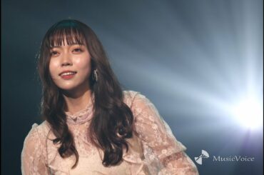 最初のステージで歌う野島樺乃　ＡＫＢ48国内６グループのメンバーの中でもっとも魅力的な歌い手を決める『第３回ＡＫＢ48グループ歌唱力No．１決定戦』の決勝大会が１日、都内で行われ、初代女王の野島樺乃（