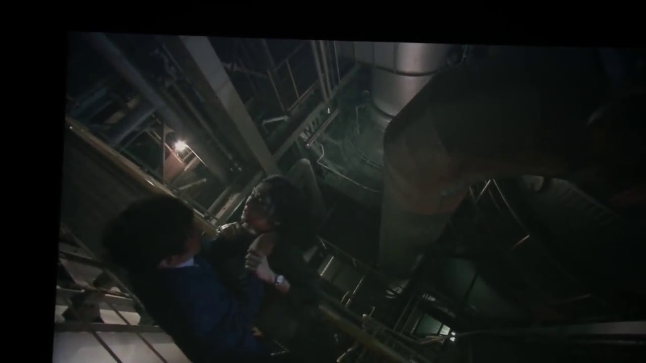 北川景子 首絞め