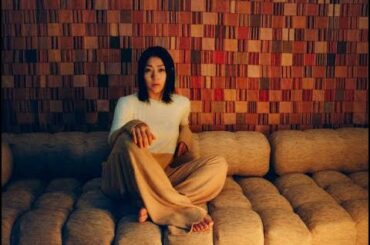 宇多田ヒカルの新曲「OneLast Kiss」が、コロナ禍の影響で2021年1月23日（土）へと公開が延期となっていた映画『シン・エヴァンゲリオン劇場版』のテーマソングであることがわかった。 本楽曲は