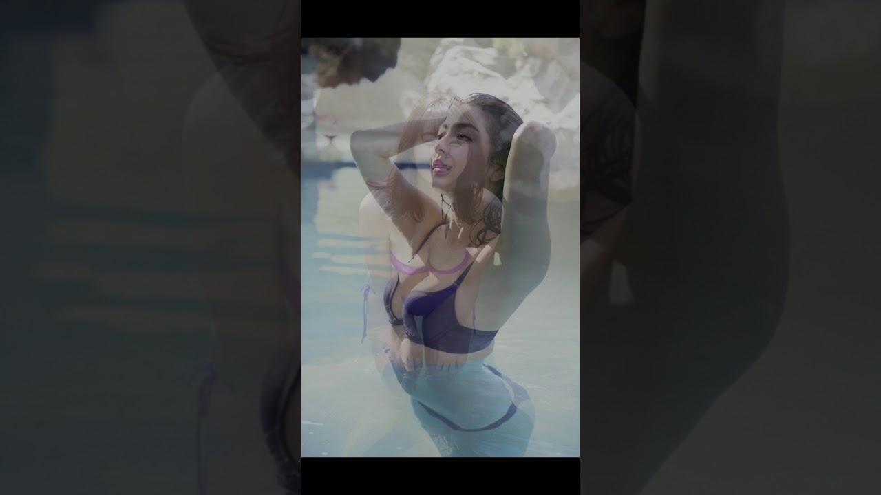 柳 ゆり菜　水着特集