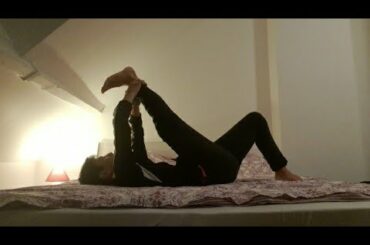 ⛸️Hanyu Yuzuru Challenge in Bed 😘【布団で羽生結弦】8minute フィギュアスケートの柔軟体操 寝起きバージョン🐌