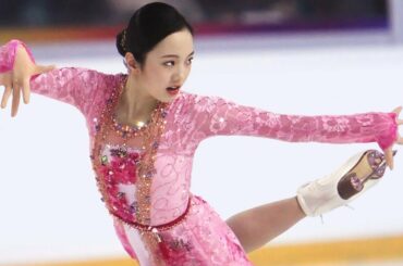 本田真凜 フレッシュなスーツで登場も慣れないヒールに「足がグラグラ（笑）。スケート衣装の方が落ち着きます」