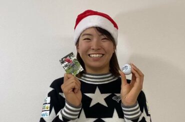 【名珍場面2020】渋野日向子が南国ビーチで…ゴルフ仲間らと“ワンピース風”絆写真に反響6万超