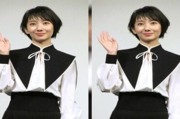 H95 - ショートヘアとマスクが波瑠の大きな目さらに際立たせる　コロナ禍背景のお気楽ラブコメ「♯リモラブ　～普通の恋は邪道～」