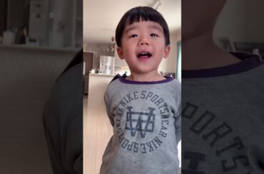 えんとつ町のプペルを歌う！【2歳児】プッププペル♪