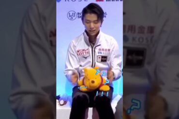 [羽生結弦]プーさんの差別扱いΣ੧(❛□❛✿)Yuzuru Hanyu The Bias Between Different Winnie the Pooh Σ੧(❛□❛✿)