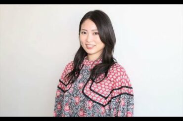 女優の上野樹里さん主演のフジテレビ系“月9”ドラマ「監察医 朝顔」第2シーズン（月曜午後9時）で、法医学者の安岡光子を好演している女優の志田未来さん。志田さんは7歳でデビューし、今年でキャリア21年目