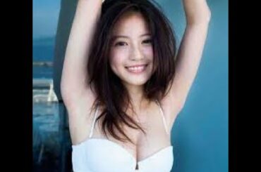 今田美桜セクシー水着