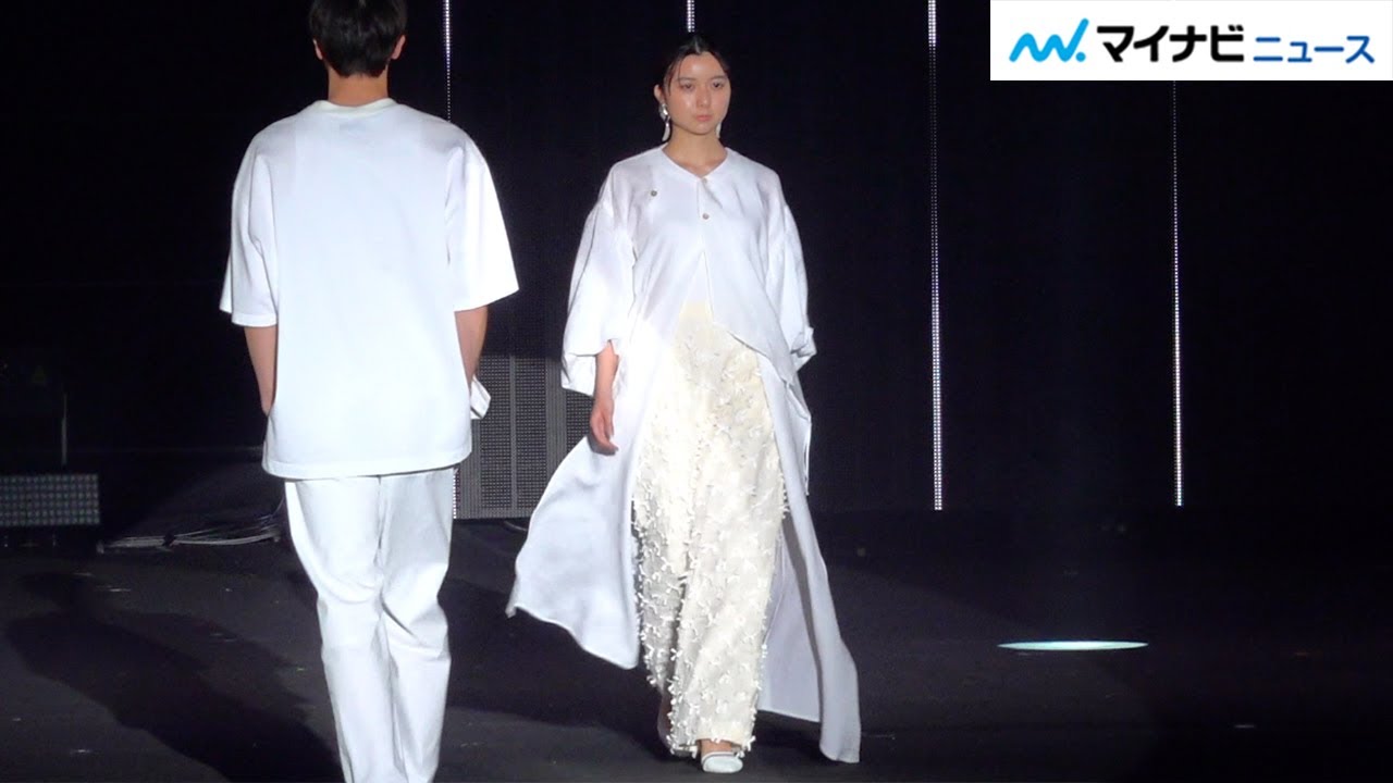 上白石萌歌、初TGCで女神のようなオーラ! 21歳の誕生日当日にランウェイ『第32回 マイナビ 東京ガールズコレクション 2021 SPRING/SUMMER』 上白石萌歌、初TGCで女神のようなオーラ! 21歳の誕生日当日にランウェイ『第32回 マイナビ 東京ガールズコレクション 2021 SPRING/SUMMER』