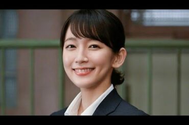 Yoshioka Riho-吉岡里帆(始球式)