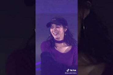 TicTok 池田エライザを揺らしてしまいました。。。【ナイススロー】