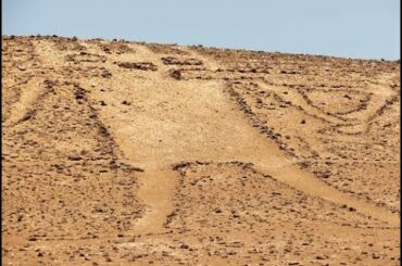 3499【02】A Runway in Atacama as Aliens' Creationアタカマの滑走路＝エイリアン作説by Hiroshi Hayashiはやし浩司JP