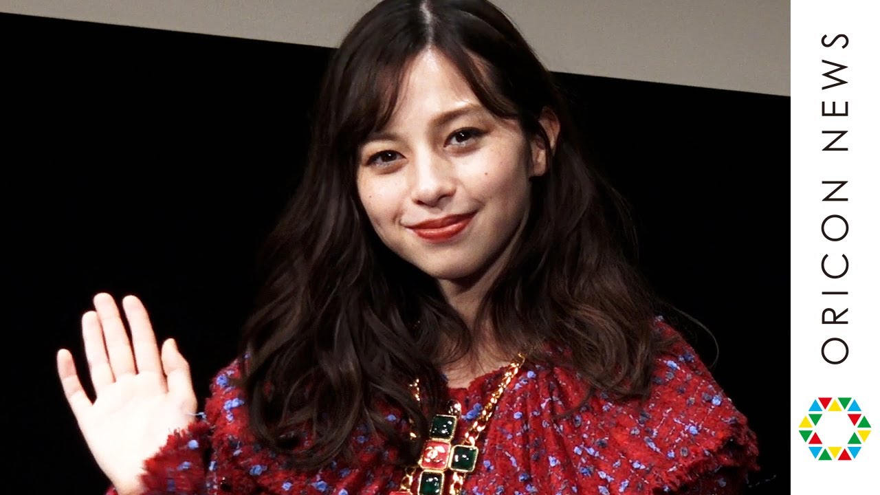 中条あやみのカヌー姿を小澤征悦が絶賛！「空を飛ぶ鳥のよう」　映画『水上のフライト』舞台挨拶