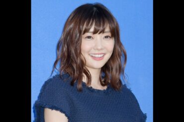 女優の倉科カナが、3月14日放送の「倉科カナのかなラジ！ feat. ～映画『女たち』～」（ニッポン放送）に出演。そこでの発言が、何やらファンをムラムラさせているようだ。　この日の番組で、リスナーか…