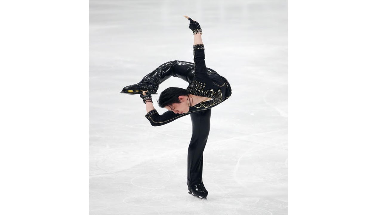 首位発進の羽生結弦、光った三つのスピン　全てが最高のレベル4