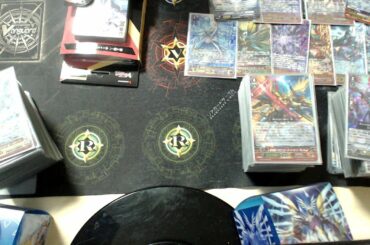 【初配信】カードファイトヴァンガードOverDress 江端トウヤデッキ開封