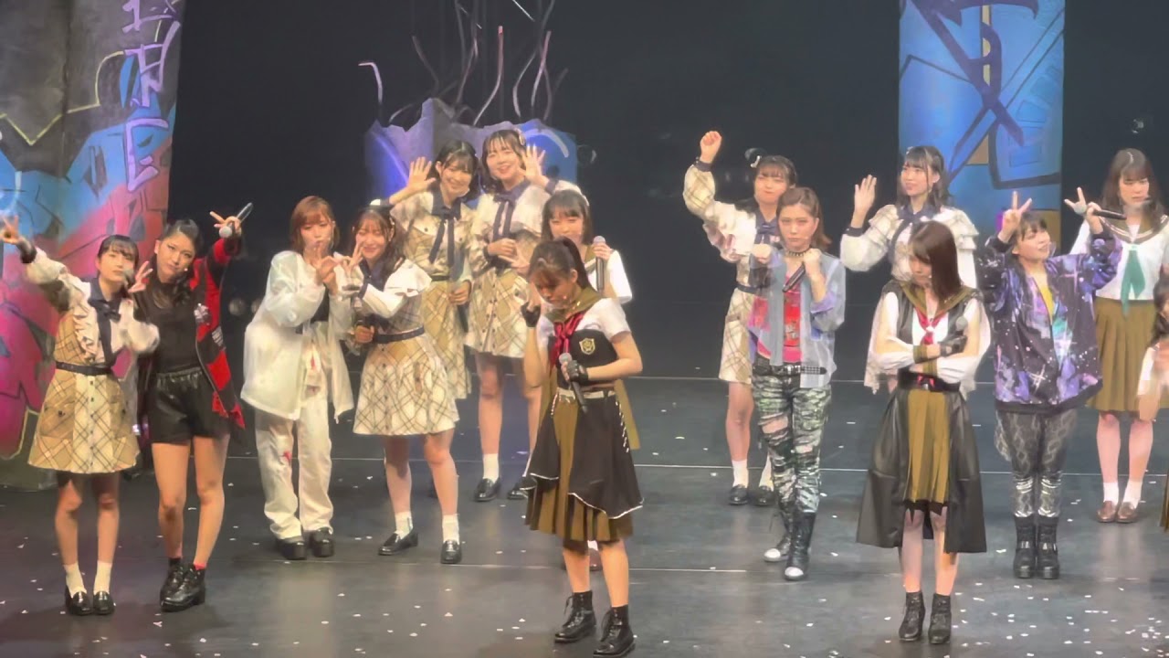 AKB48チーム8舞台「マジムリ学園 蕾-RAI-」撮影タイム@天王洲 銀河劇場 2021年4月2日 昼の部 AKB48チーム8舞台「マジムリ学園 蕾-RAI-」撮影タイム@天王洲 銀河劇場 2021年4月2日 昼の部