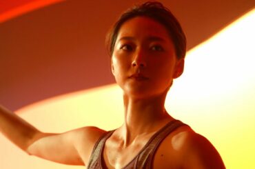 畠山愛理、美しすぎる連続ターンが凄い！「ザバス」新CMメイキング