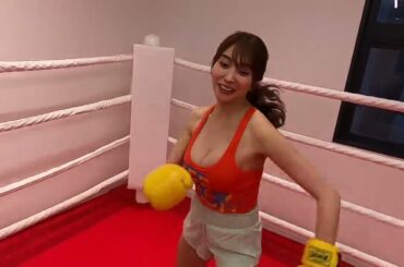日本女星森咲智美小背心打拳   打出波動拳令人越睇越精神2