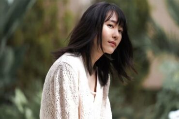 新垣結衣、ワンピースで体揺らすH&M動画　サングラスやデニム姿も.Aragaki Yui • H&M.
