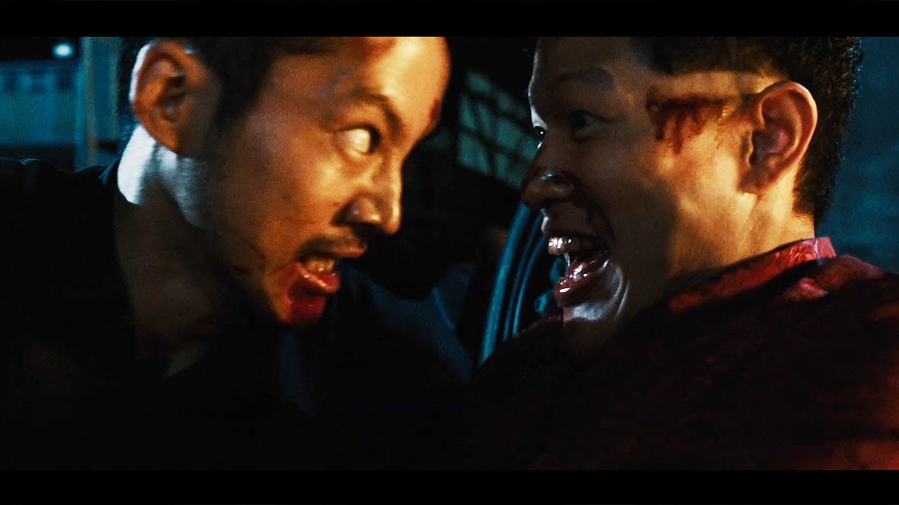 松坂桃李が変貌！鈴木亮平と激しくぶつかり合う　「孤狼の血 LEVEL2」ウェブ限定映像