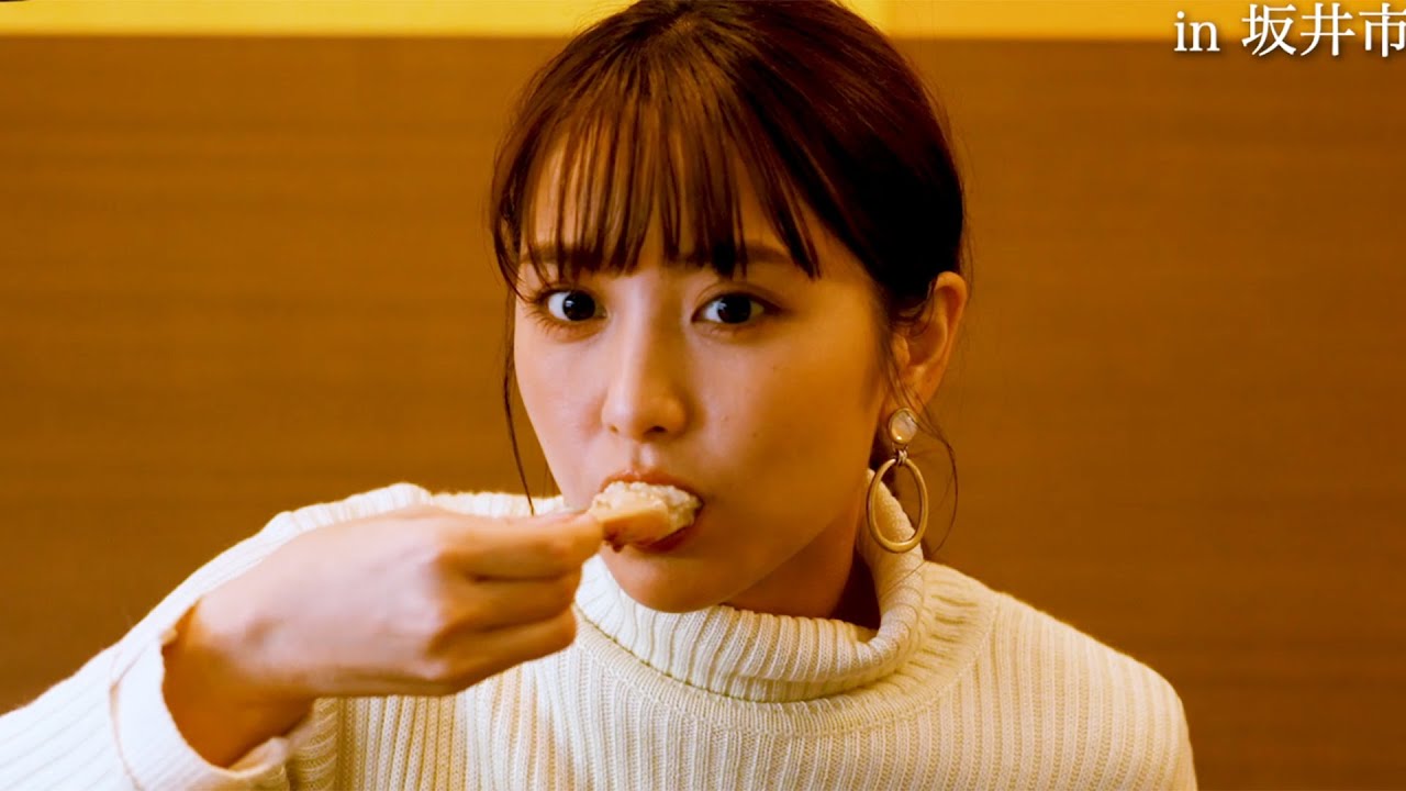 石川恋、越前ガニをぱくり しゃぶしゃぶに大感激「んー、おいしいです!」 「旅色」2021年1月号スペシャルムービー