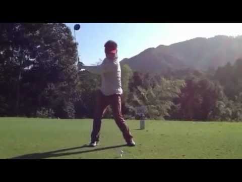 ゴルフスイング 木下