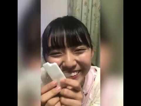 20171225 板あめをおいしそうに食べる豊田留妃ちゃん