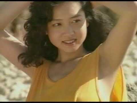 細川ふみえ タンクトップ 下乳丸見え