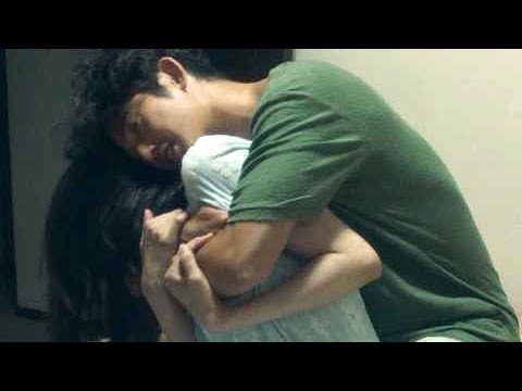 ウザ可愛い男・瑛太がサトエリにお疲れ様マッサージからの…映画『リングサイド・ストーリー』特別映像