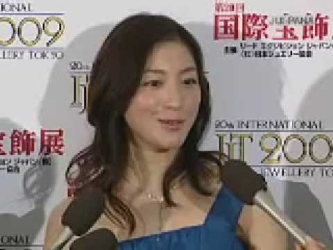 広末涼子 Ryoko Hirosue – 「第20回日本ジュエリーベストドレッサー賞」の表彰式 ( 20th Japan Best Jewellery Wearer Awards )