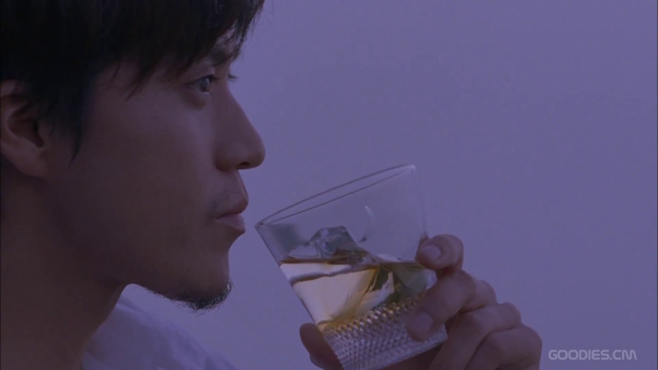 SUNTORY WHISKY 山崎 – 小栗旬/水原希子 – ♪ Nat King Cole 「Fly Me to the Moon」