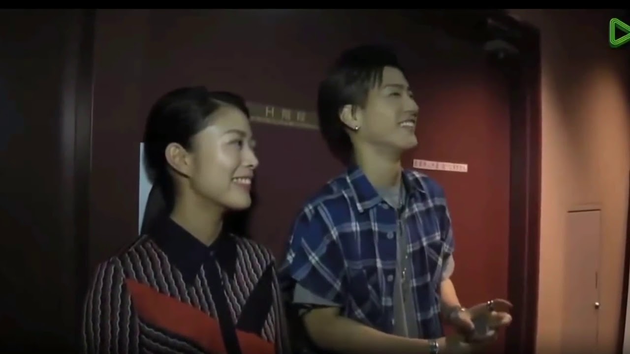 二人は付き合ってる!?岩田剛典と高畑充希が舞台あいさつ前に仲良すぎwww