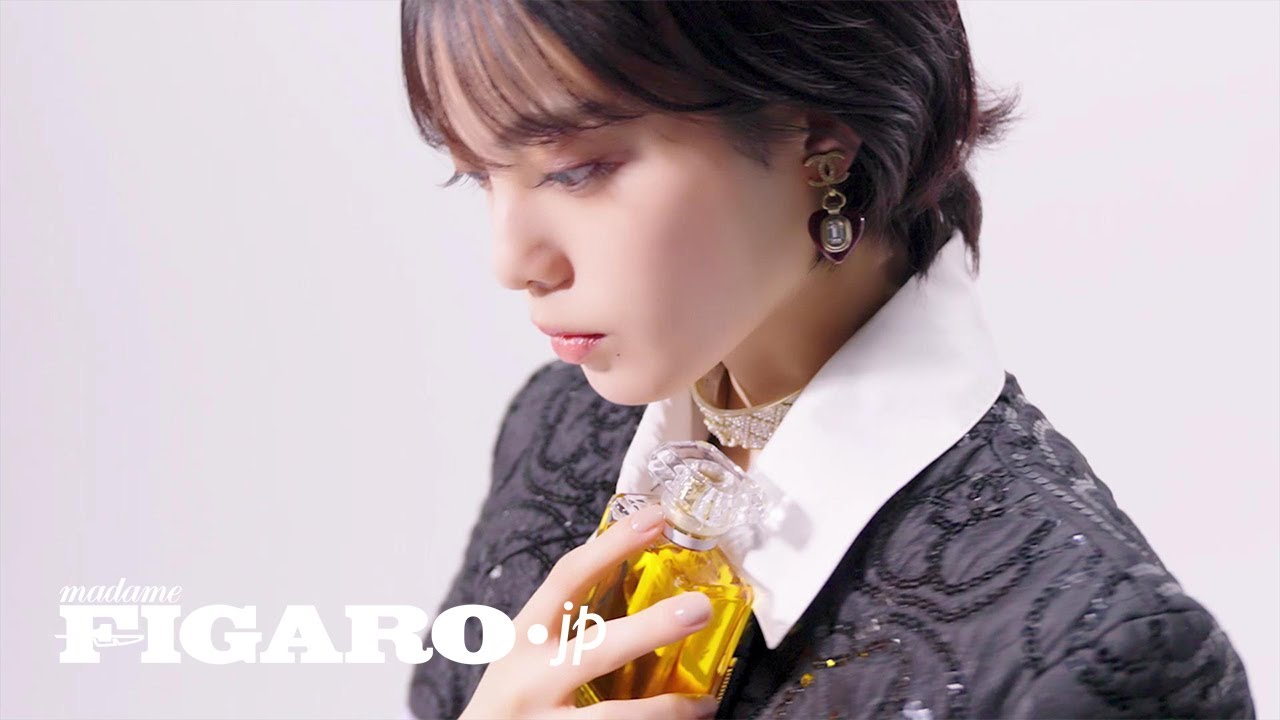 シャネル N°5と平手友梨奈の交差点 スペシャル動画「SIMPLICITY」編| フィガロジャポン