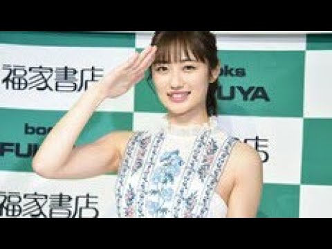 奥山かずさ1st写真集、ルパパトメンバーの反応は?「私以外に目が行く」(写真23枚) – 映画ナタリー