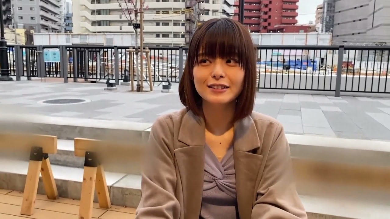 中村静香 【キレイなお姉さんとプールデート♡】2021