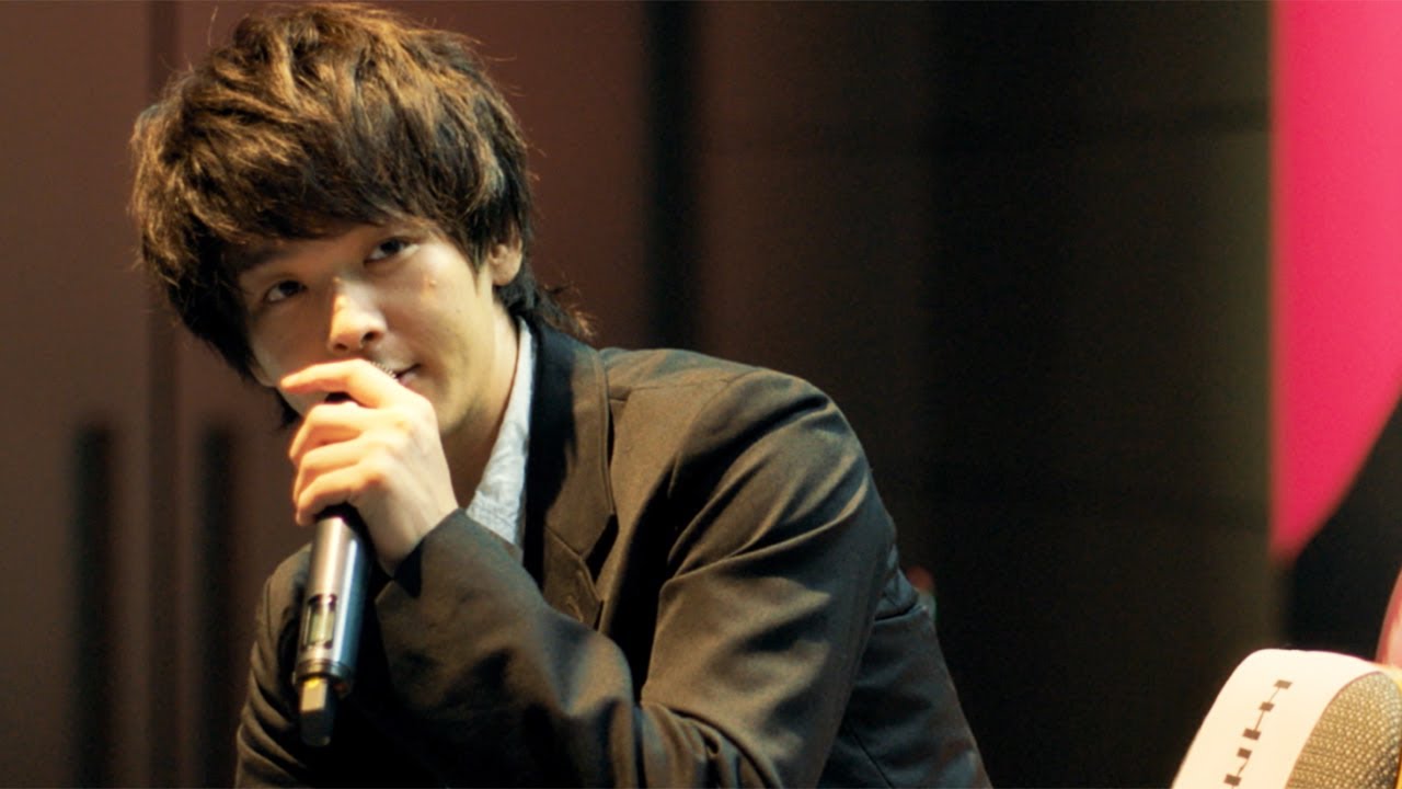 中村倫也、吉岡里帆からの“宣戦布告”に不敵な笑み 映画「ハケンアニメ!」特報