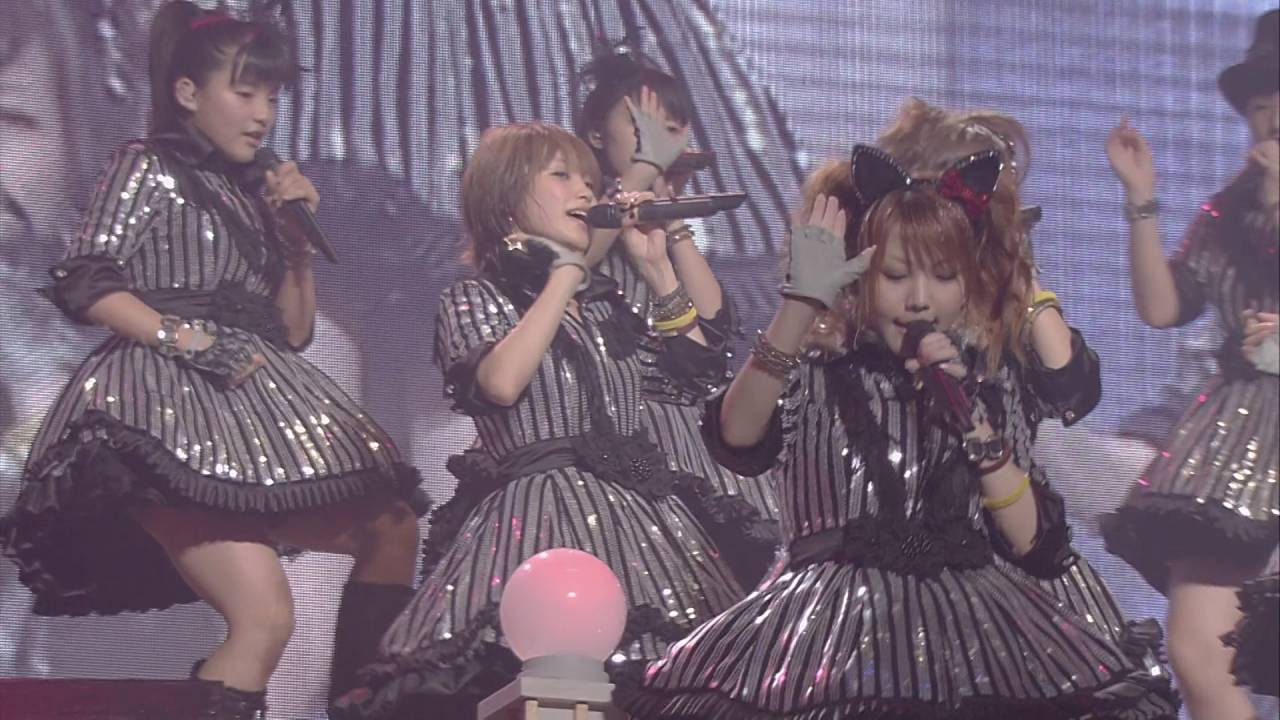 Give me 愛 (2011 LIVE)