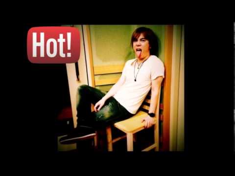 【デカ乳輪】鈴木達央「いかがですか?感度は良いほうですか?」秋山莉奈「そんなに私に興味ある?ワタシのこと知りたいの?」