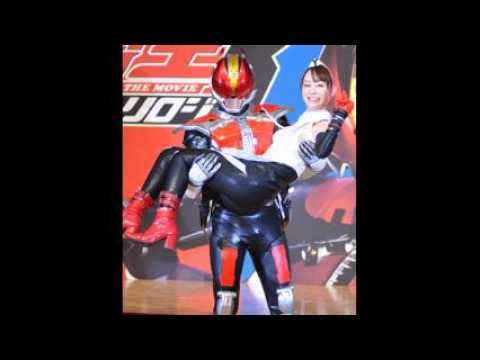 仮面ライダー電王のナオミ(秋山莉奈)画集!
